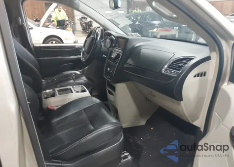 2012 Chrysler Town & Country Touring z USA, uszkodzony, nr VIN 2C4RC1BG8CR325682